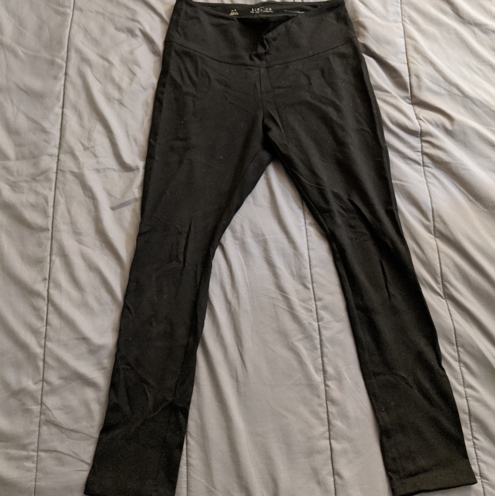 White House Black Market The Legging - Slimming